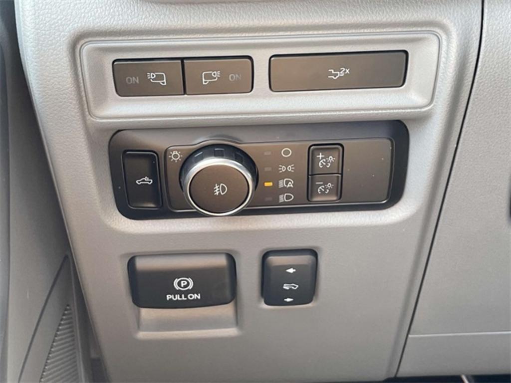 2023 Ford F-150 - $59,999