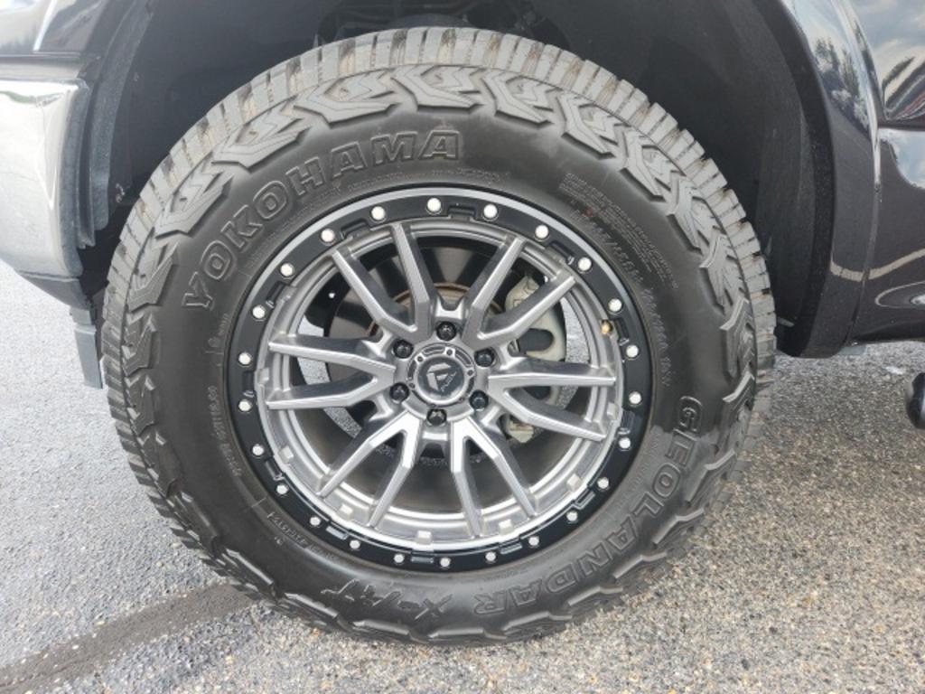 2019 Ford F-150 Lariat photo