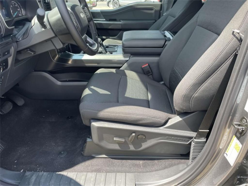 2023 Ford F-150 XLT photo