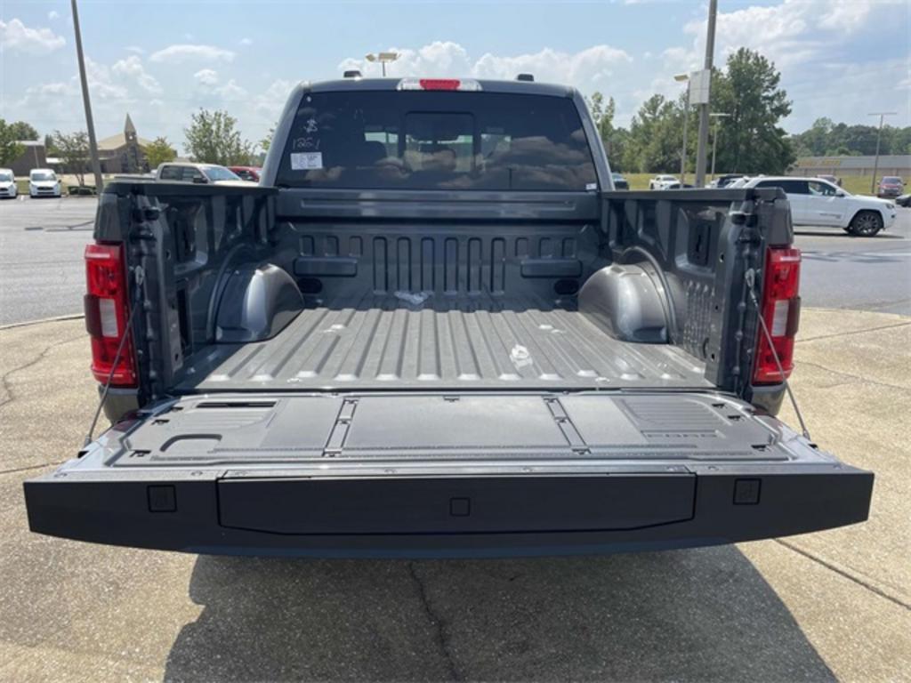 2023 Ford F-150 XLT photo