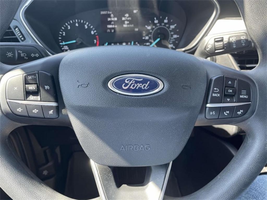 2022 Ford Escape - $23,500