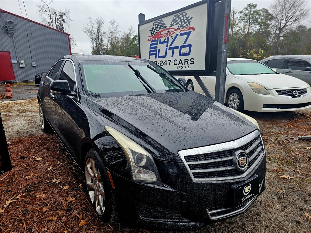 The 2014 Cadillac ATS 2.0T Luxury photos