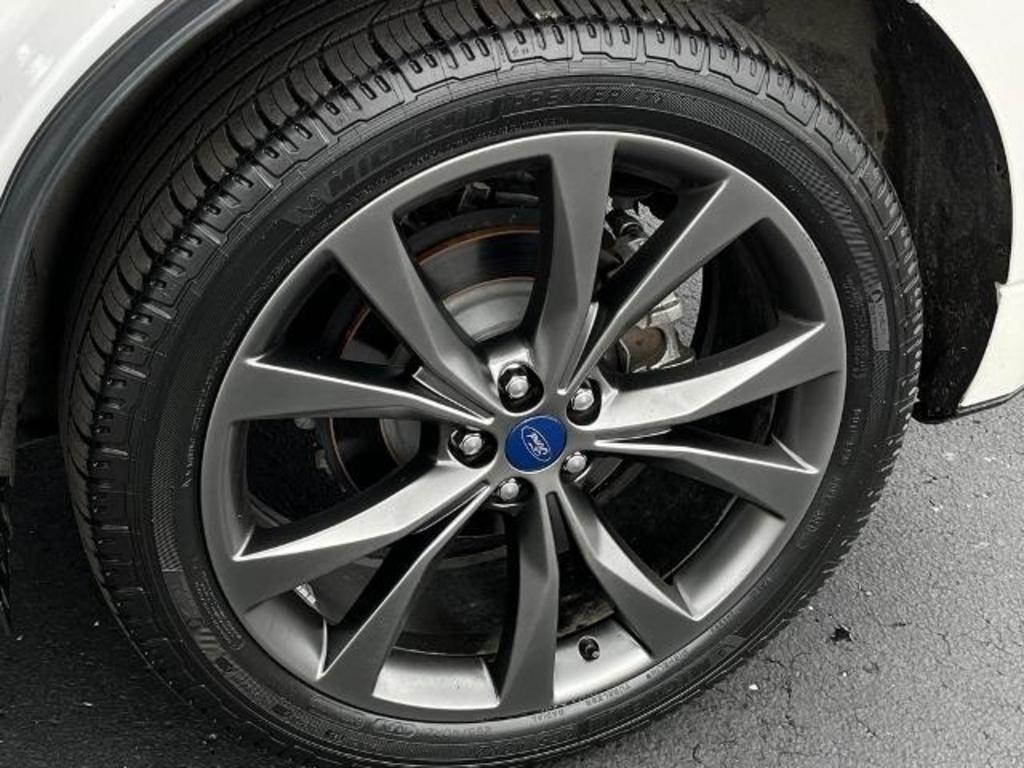 2018 Ford Edge Sport photo