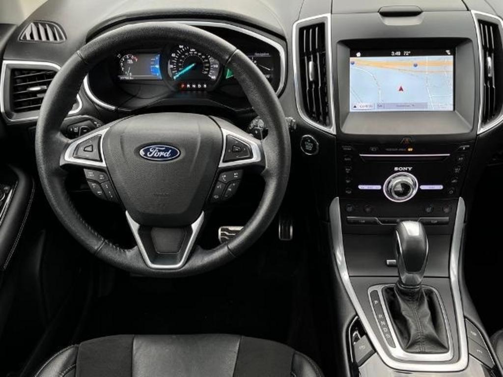 2018 Ford Edge Sport photo