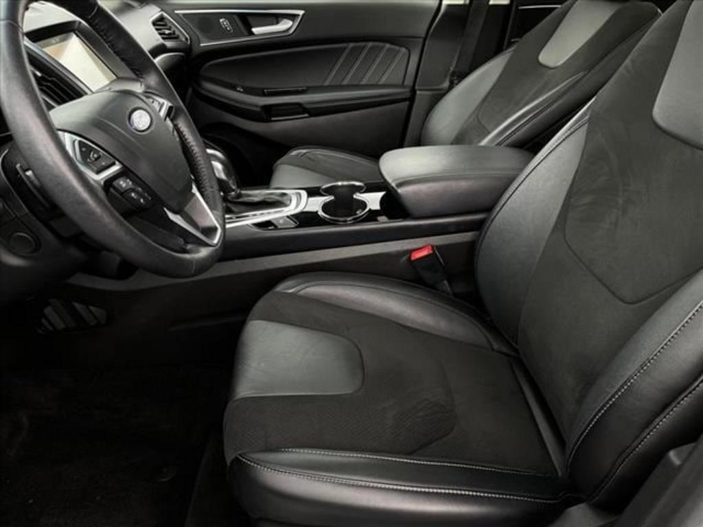 2018 Ford Edge Sport photo