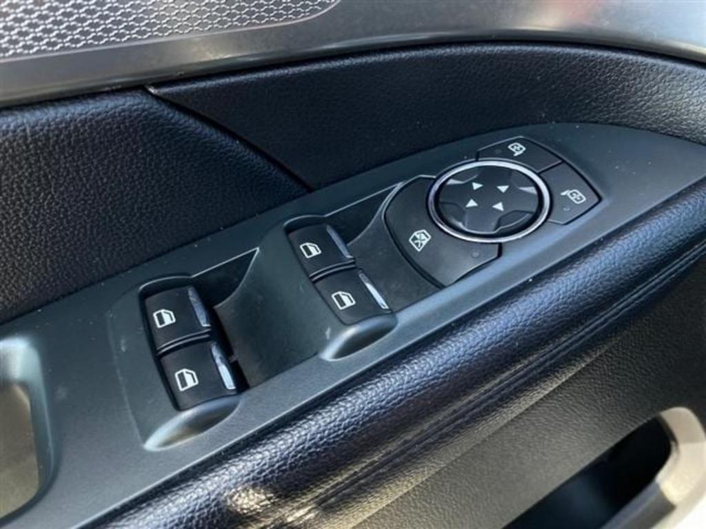 2018 Ford Explorer XLT photo