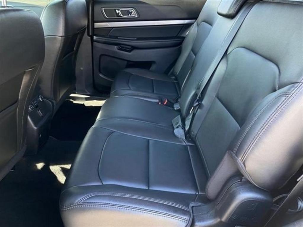 2018 Ford Explorer XLT photo