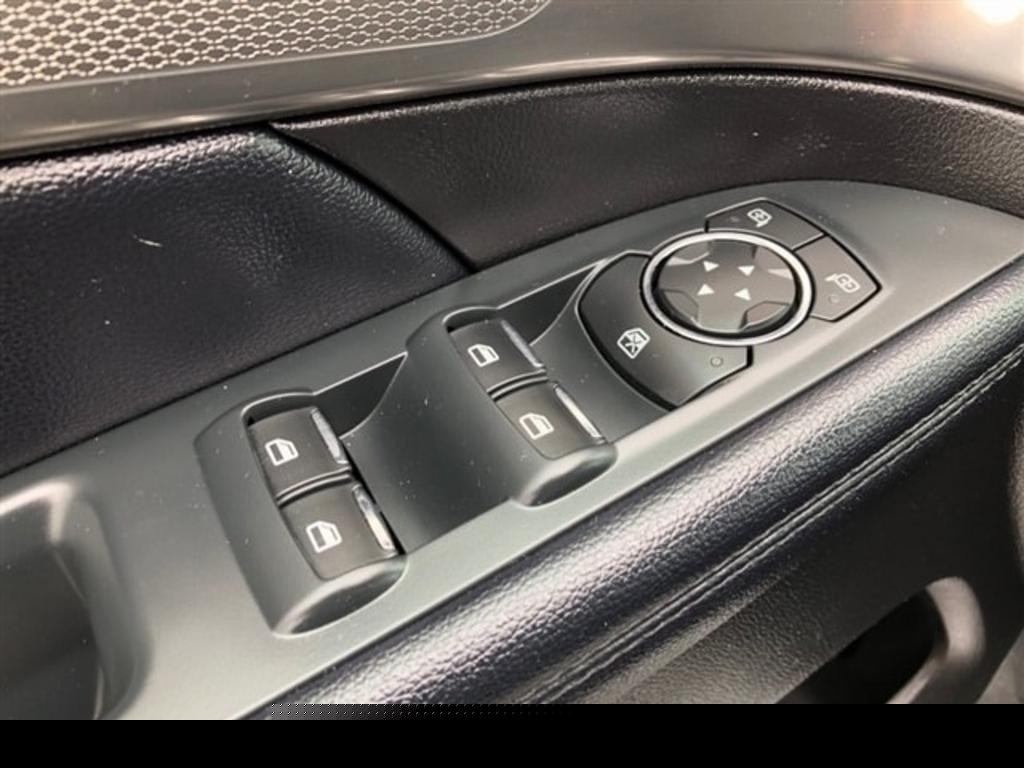 2018 Ford Explorer XLT photo