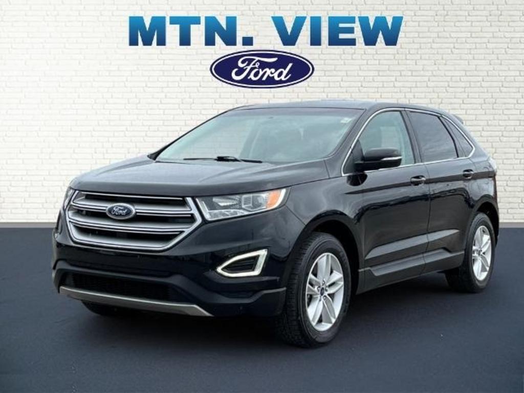 2017 Ford Edge SEL photo
