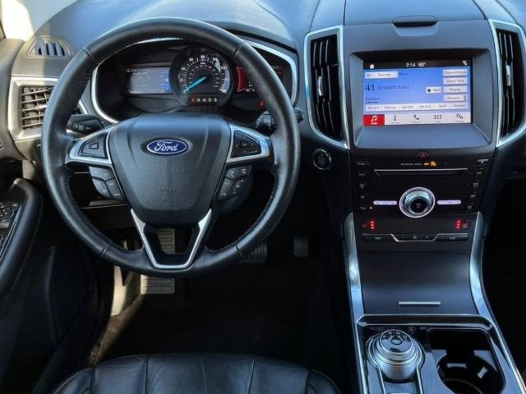 2019 Ford Edge Titanium photo