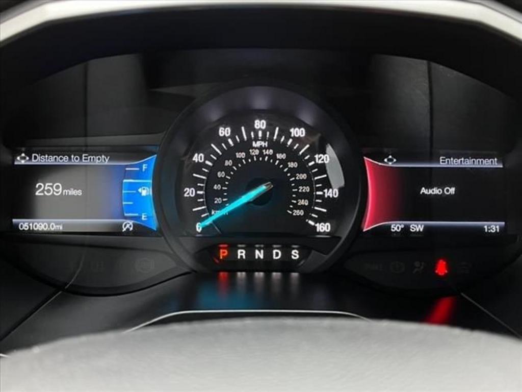 2020 Ford Edge SEL photo