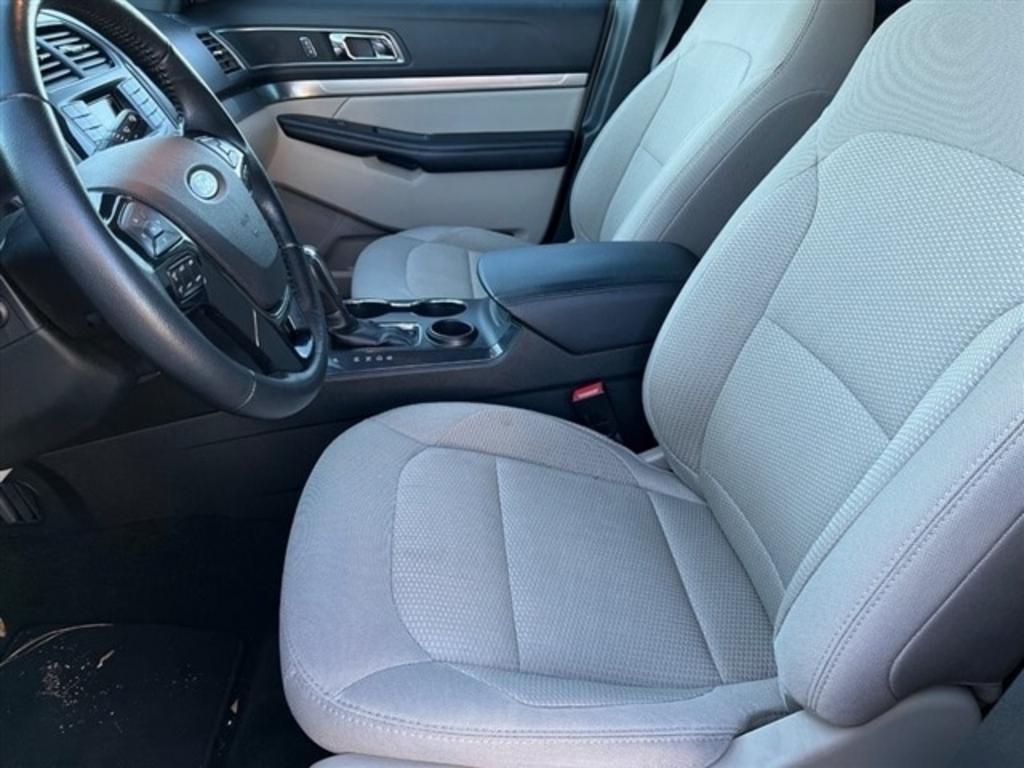 2018 Ford Explorer XLT photo