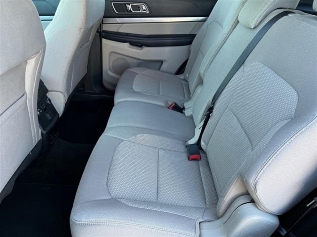2018 Ford Explorer XLT photo