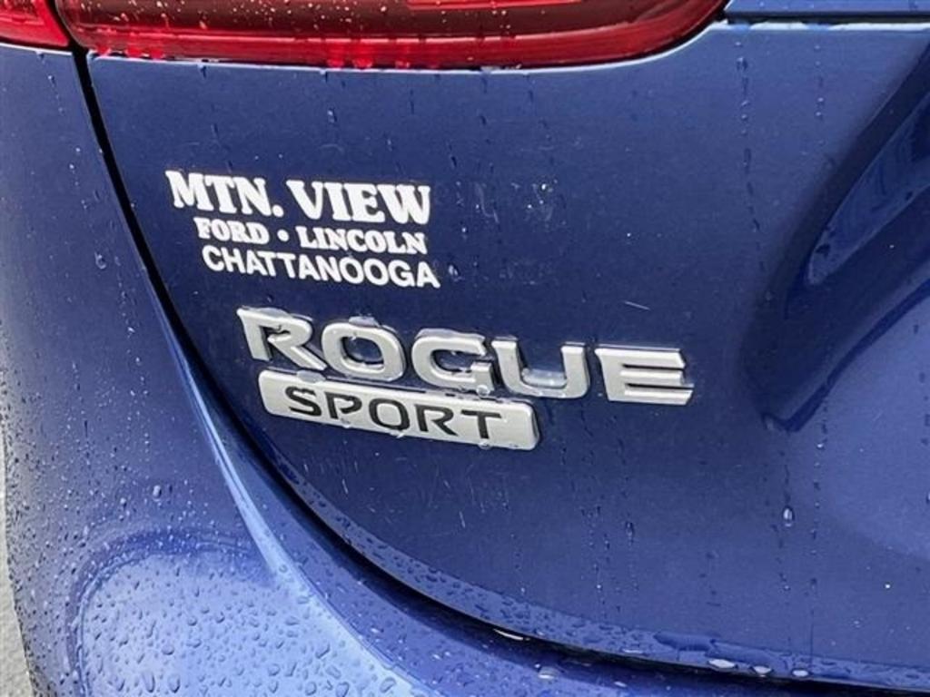 2019 Nissan Rogue Sport S photo