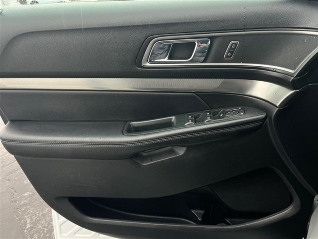 2018 Ford Explorer XLT photo