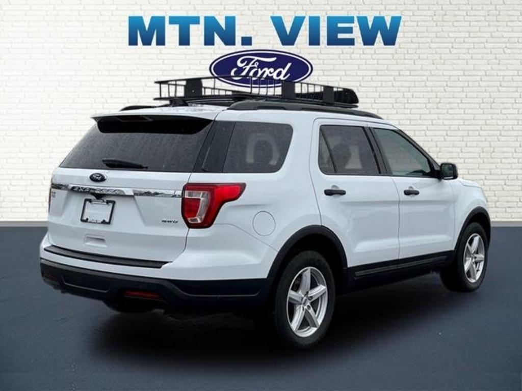 2019 Ford Explorer photo