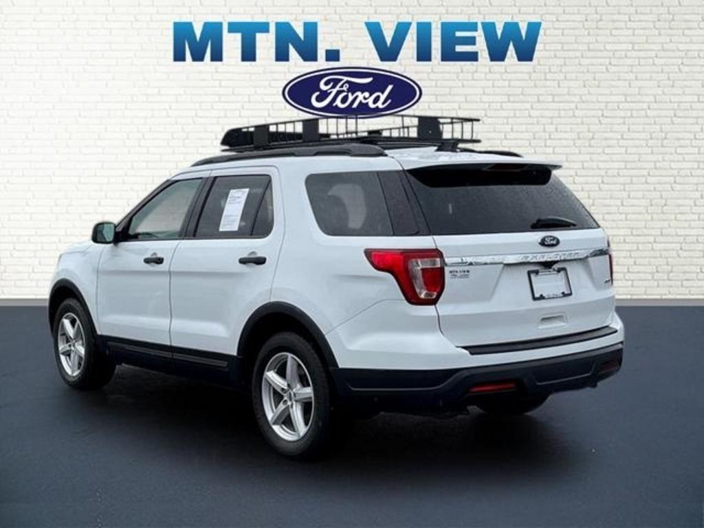 2019 Ford Explorer photo