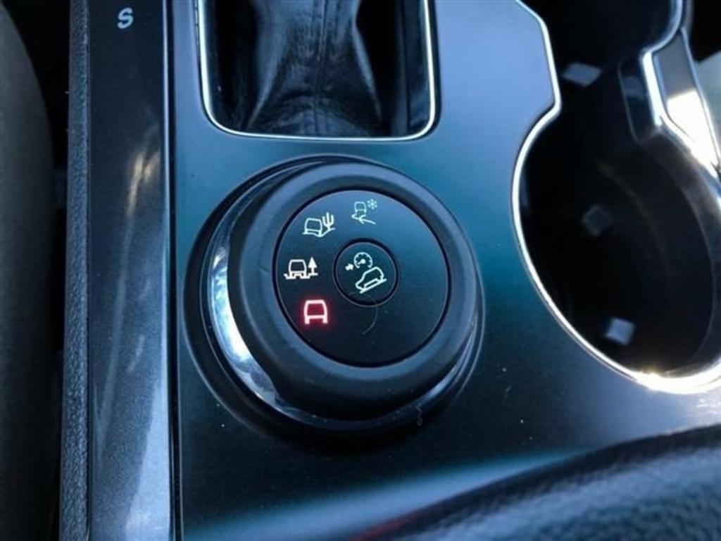 2019 Ford Explorer photo