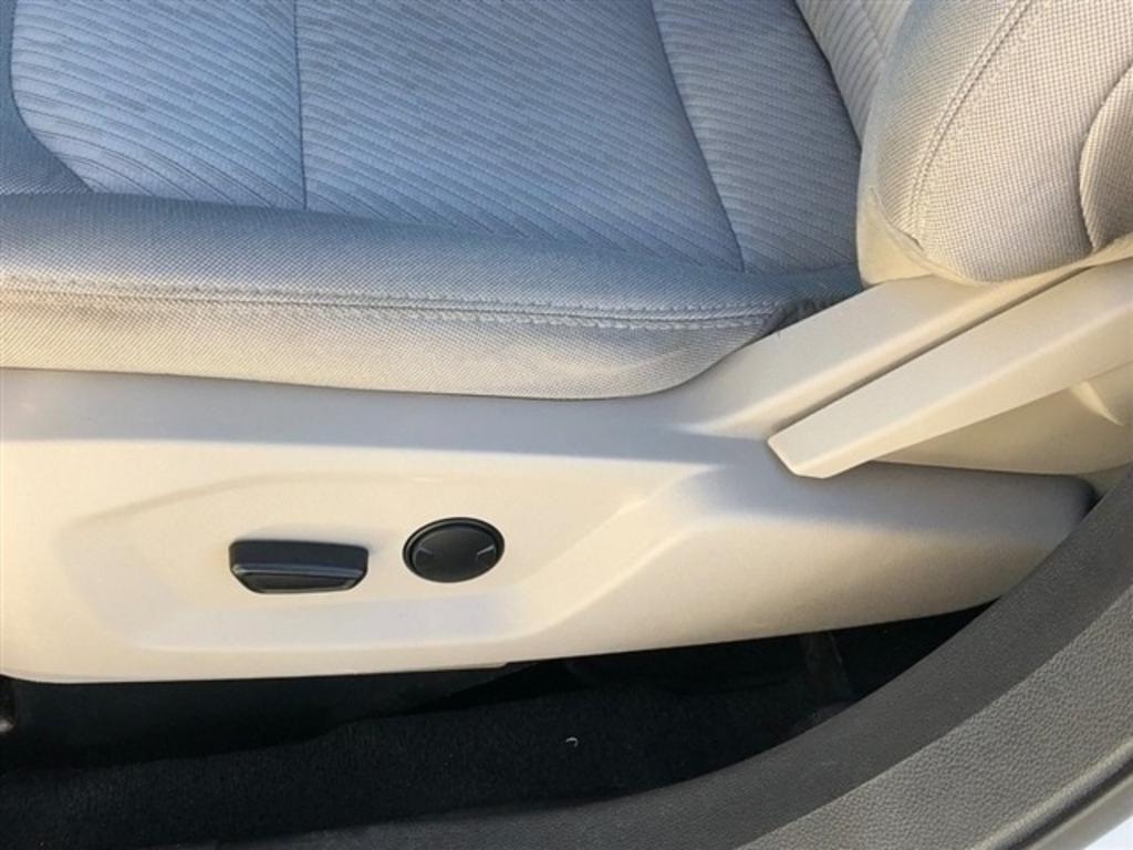 2019 Ford Explorer photo