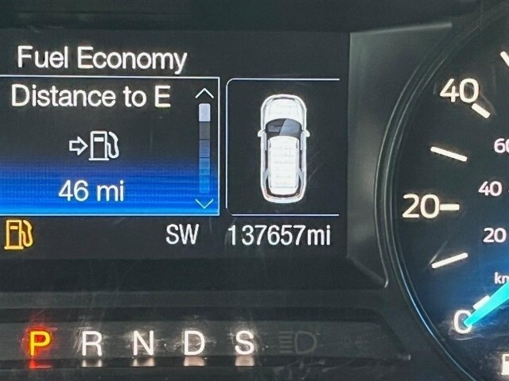 2019 Ford Explorer photo