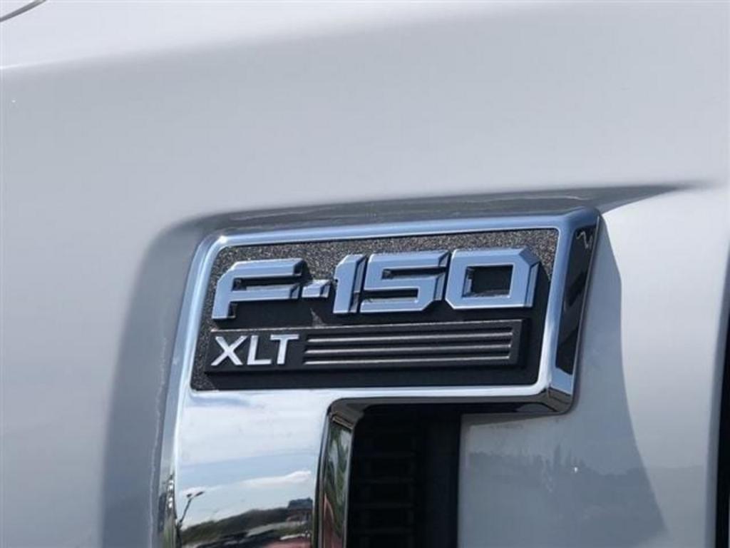 2021 Ford F-150 XLT photo