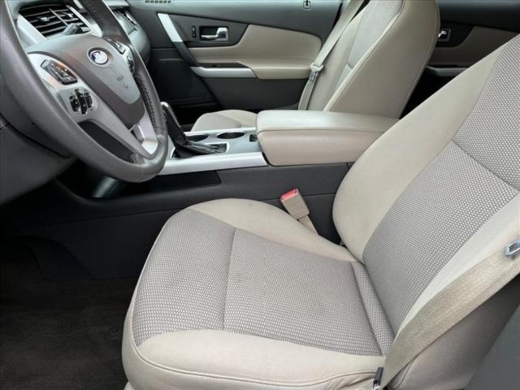 2014 Ford Edge SEL photo