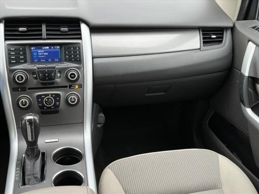 2014 Ford Edge SEL photo