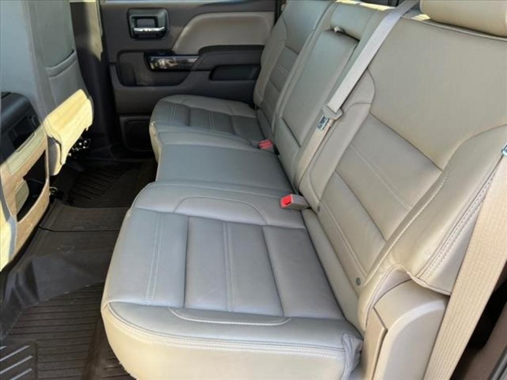 2016 GMC Sierra 2500HD Denali photo