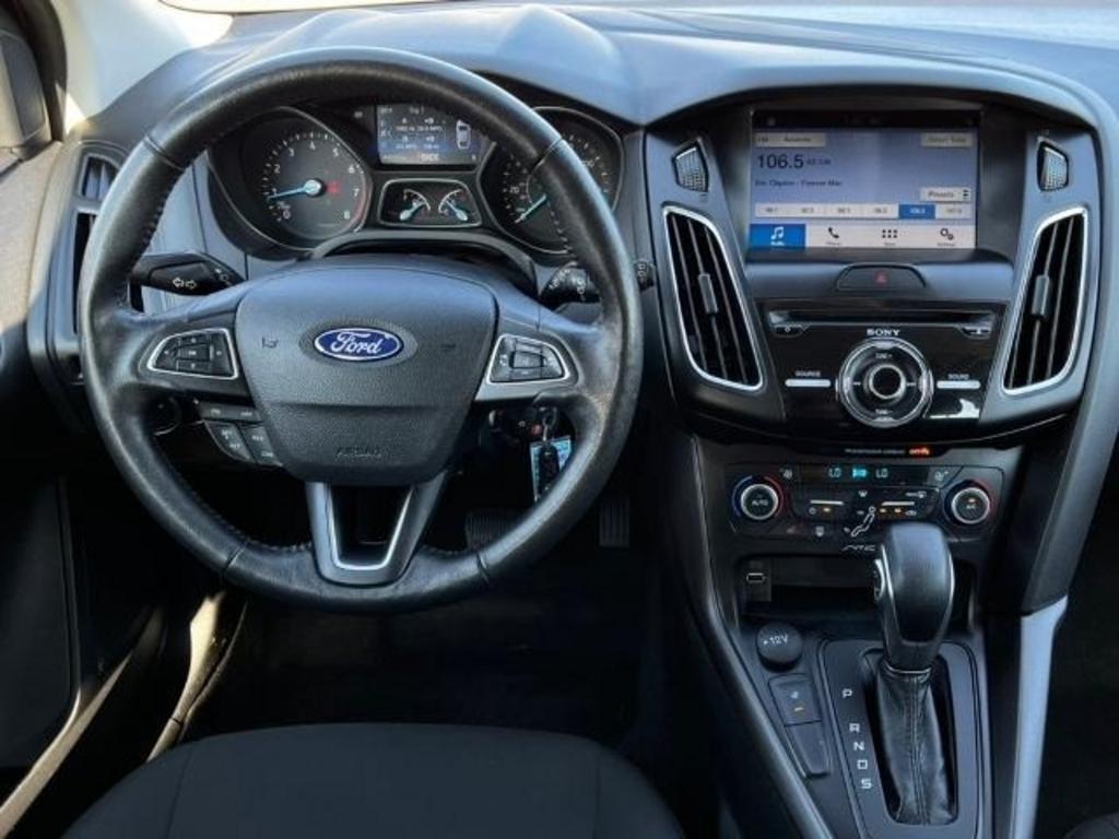 2018 Ford Focus SEL photo