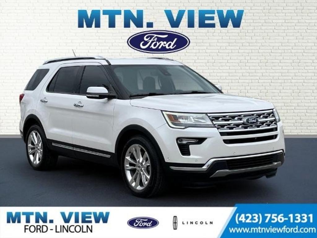 The 2018 Ford Explorer Limited photos