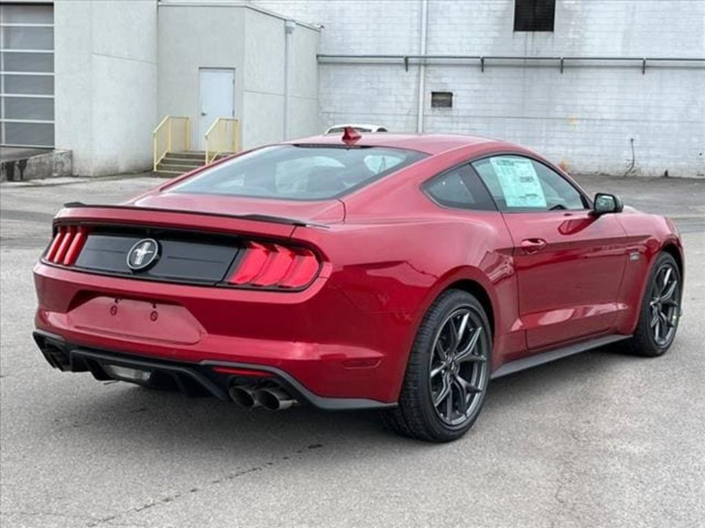 2022 Ford Mustang Ecoboost Premium photo