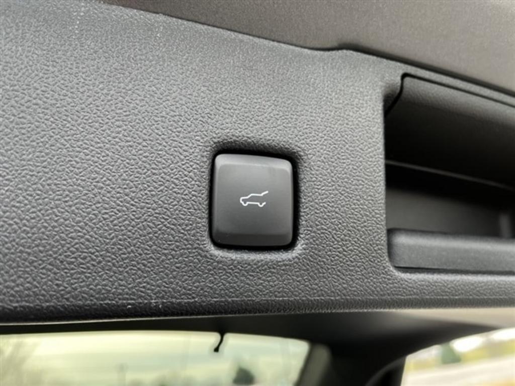 2022 Ford Escape - $36,725