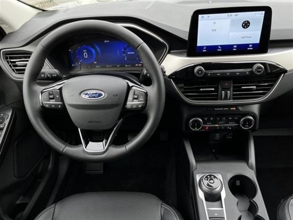 2022 Ford Escape - $36,725