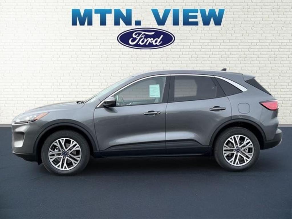 2022 Ford Escape - $36,725