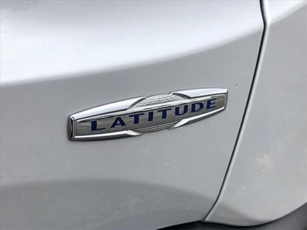 2018 Jeep Renegade Latitude photo