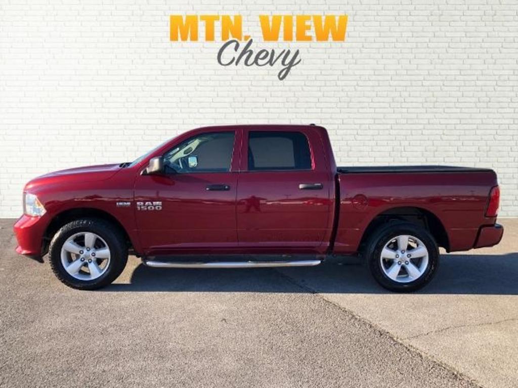 2015 RAM 1500 Express photo