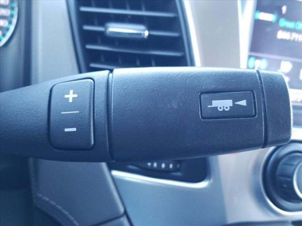 2020 Chevrolet Tahoe LT photo