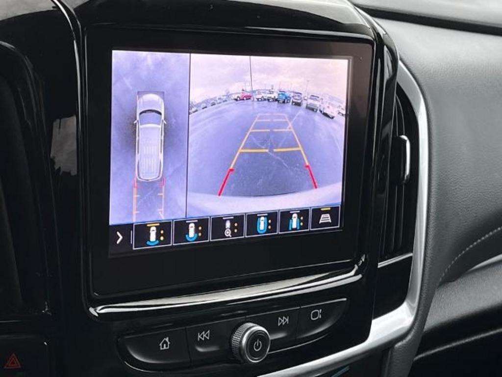 2020 Chevrolet Traverse LT Leather photo