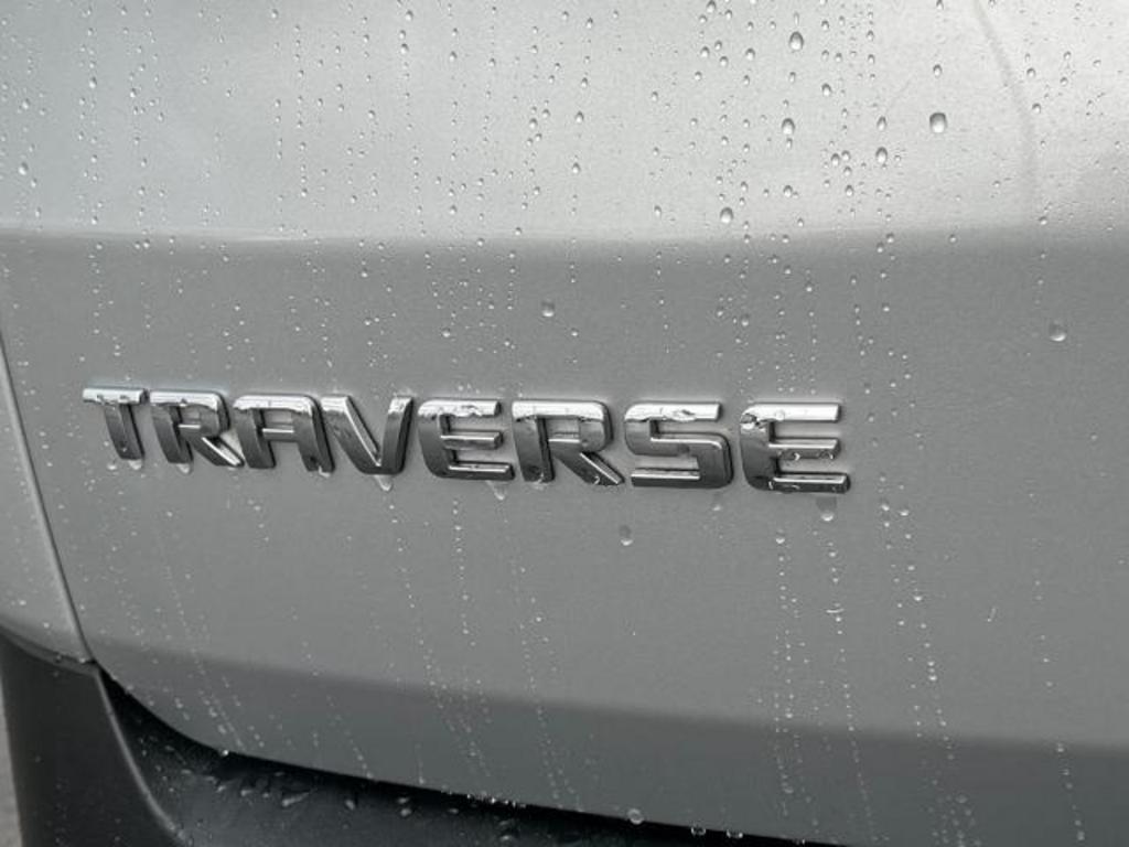 2020 Chevrolet Traverse LT Leather photo