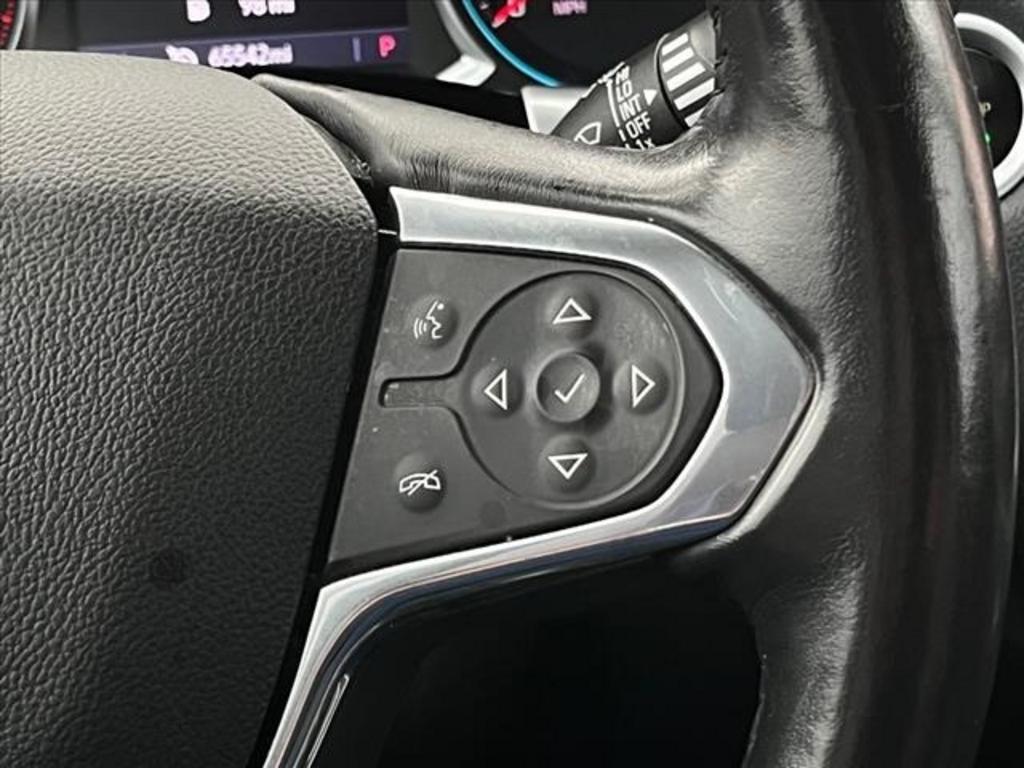 2020 Chevrolet Traverse LT Leather photo