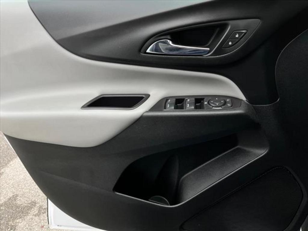 2020 Chevrolet Equinox LT photo