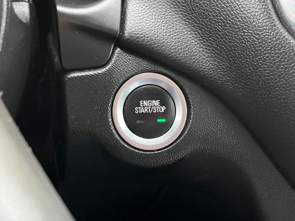 2020 Chevrolet Equinox LT photo