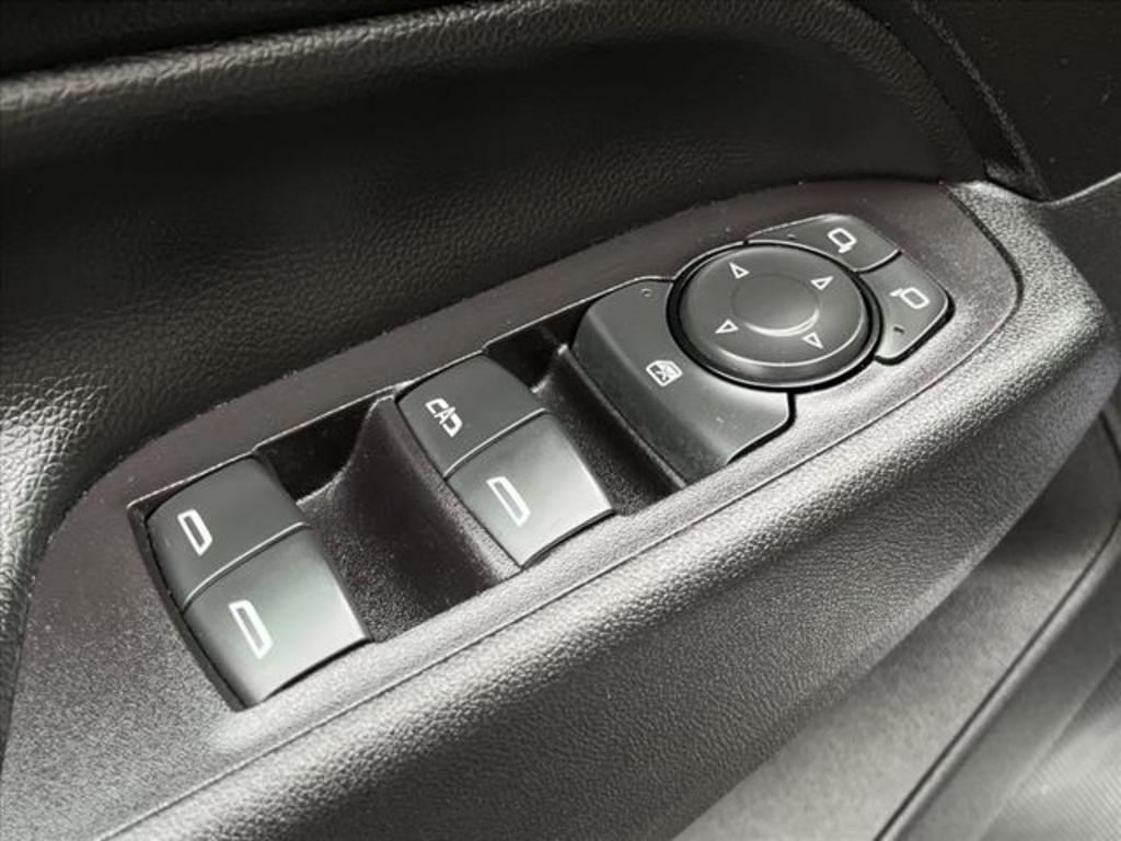 2020 Chevrolet Equinox LT photo