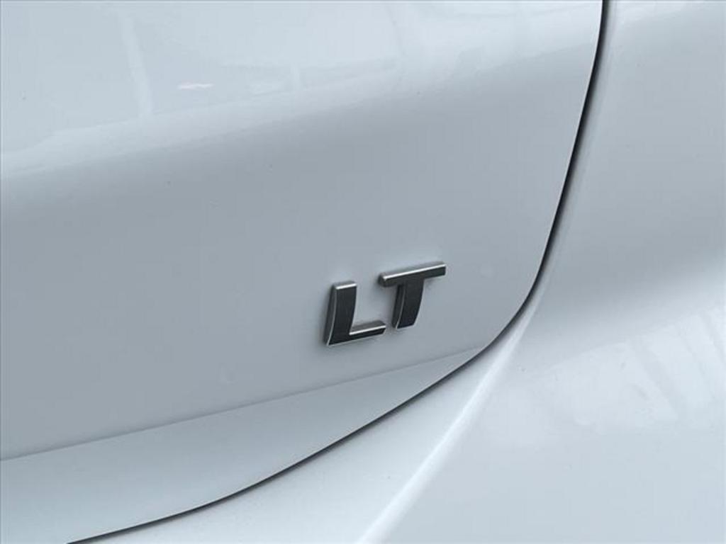 2020 Chevrolet Equinox LT photo