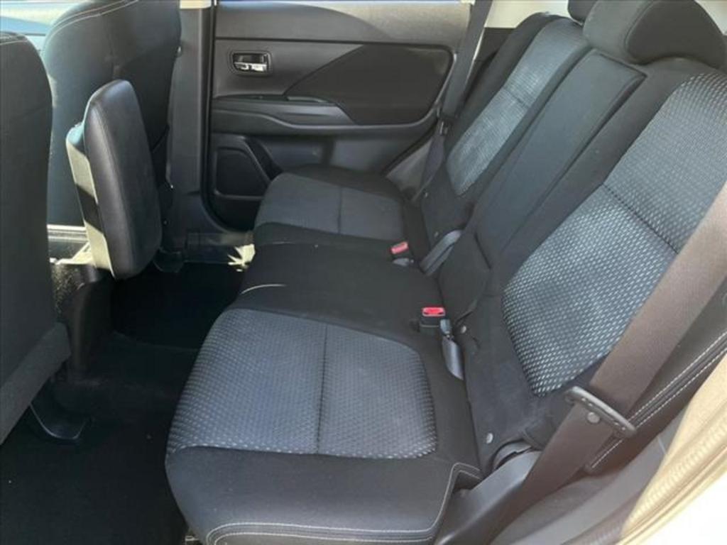 2017 Mitsubishi Outlander - $19,510