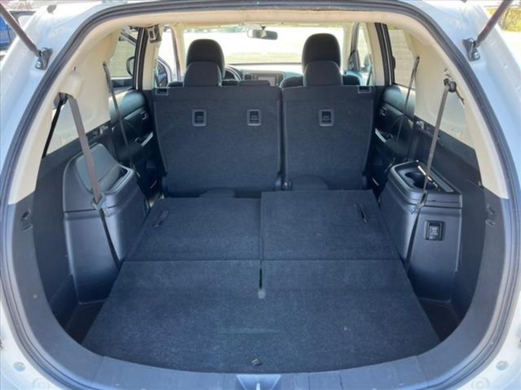 2017 Mitsubishi Outlander - $19,510