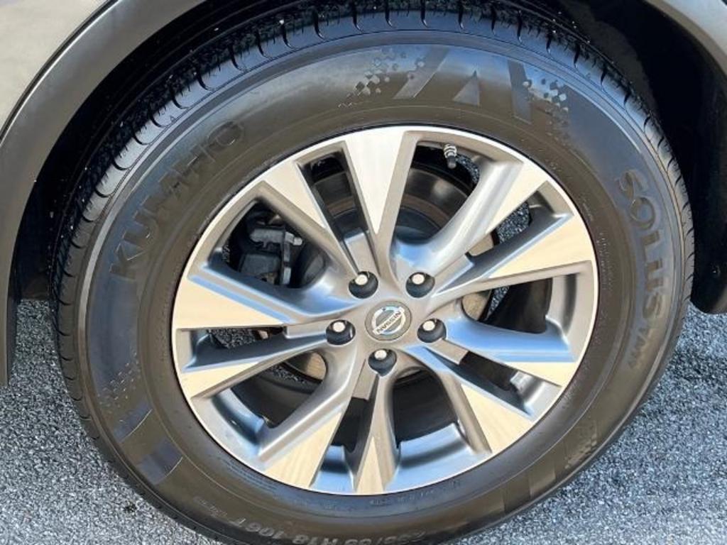 2017 Nissan Murano SV photo