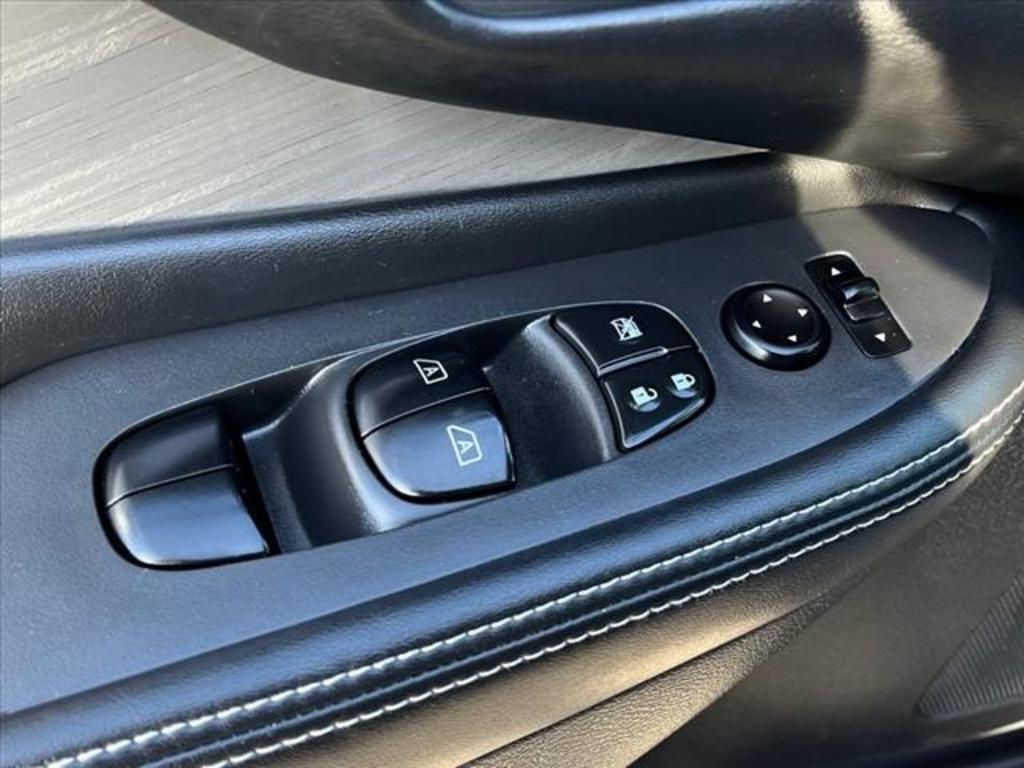 2017 Nissan Murano SV photo