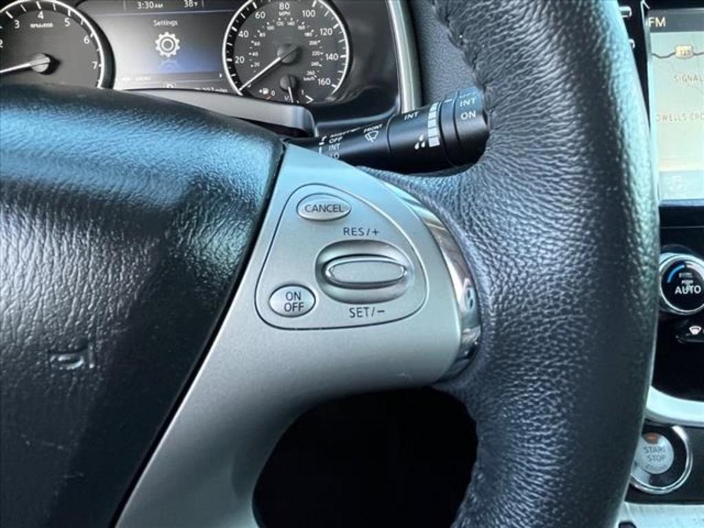 2017 Nissan Murano SV photo
