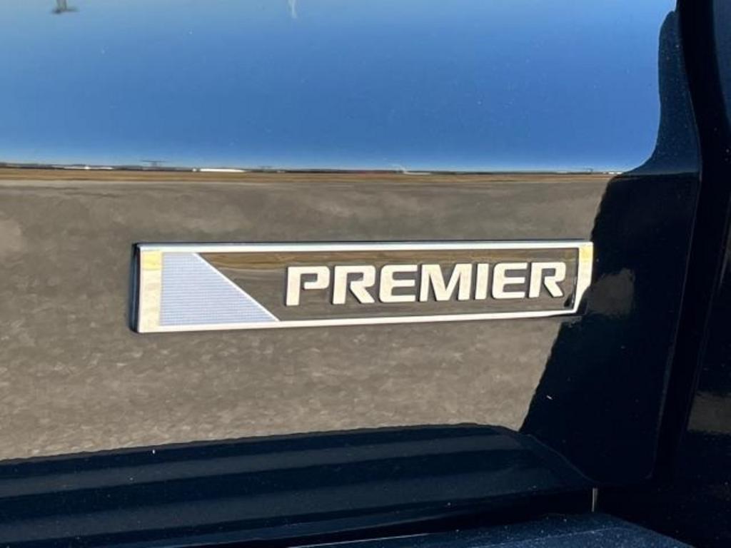 2018 Chevrolet Tahoe Premier photo